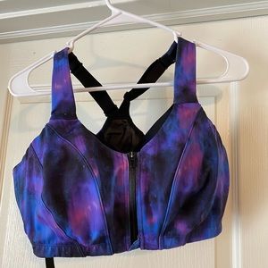 Victoria Secret high impact knockout front-close sports bra, size 38DD